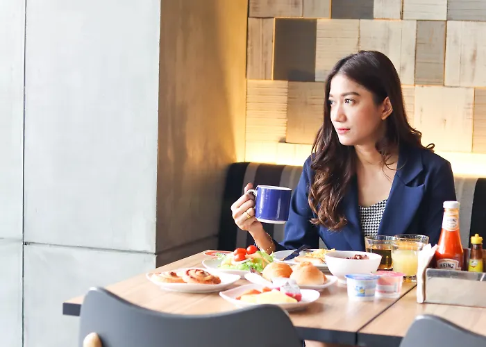 Holiday Inn Express Bangkok Sathorn