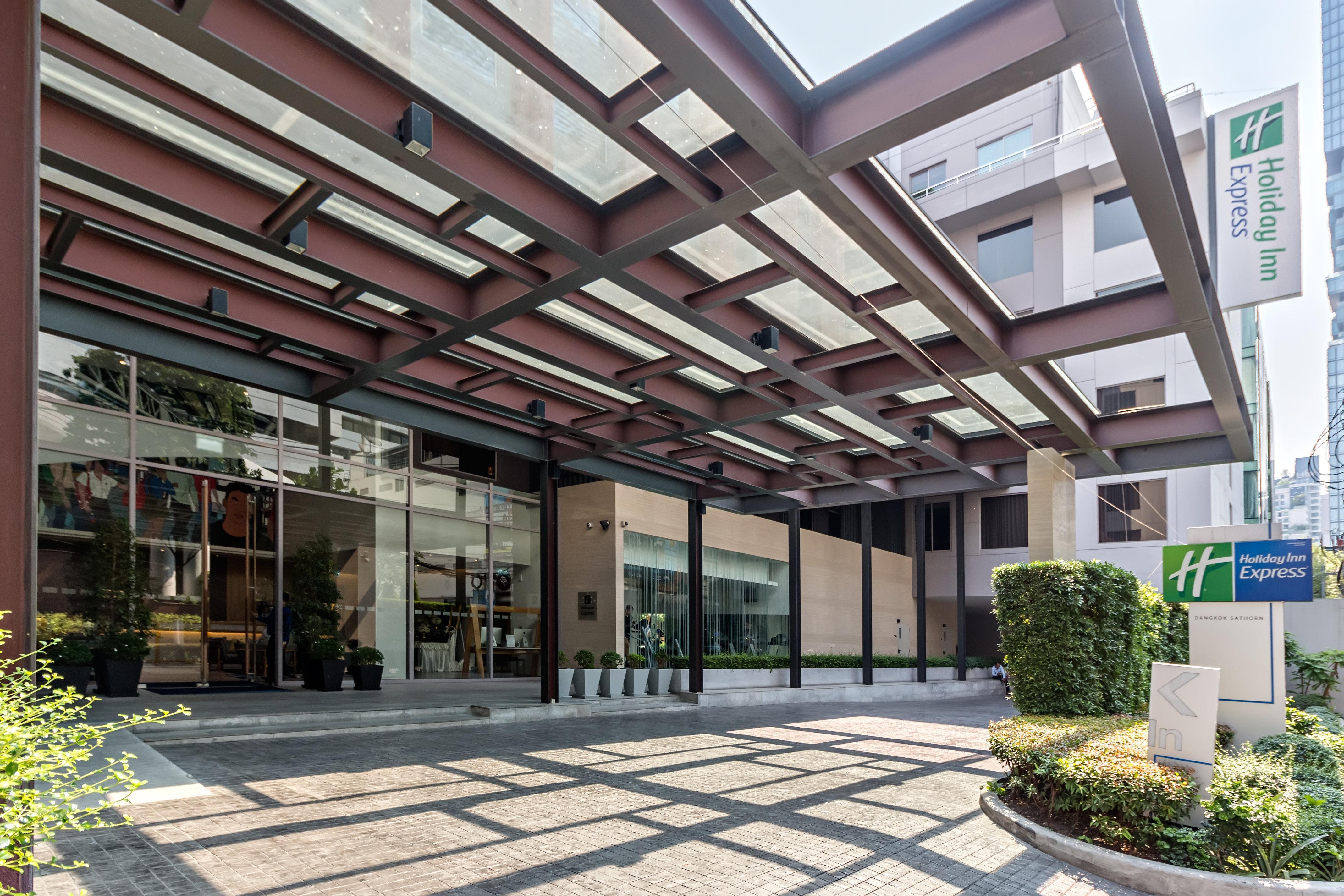 Express Sathorn By Ihg Отель 4*